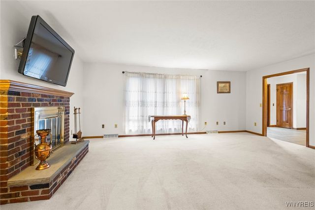 21 Allanview Drive, Batavia City, NY 14020