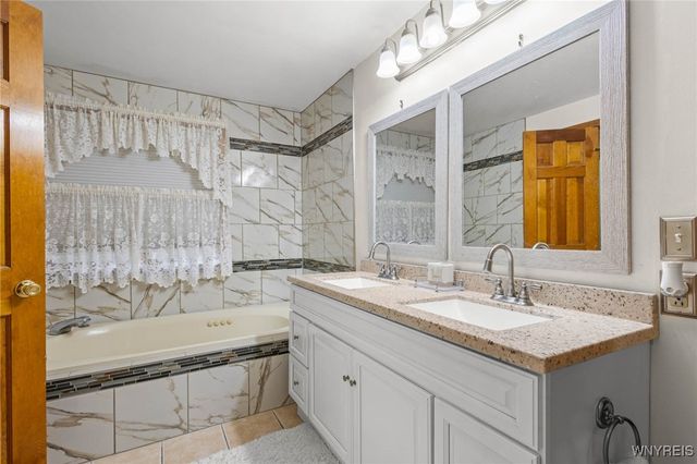 21 Allanview Drive, Batavia City, NY 14020