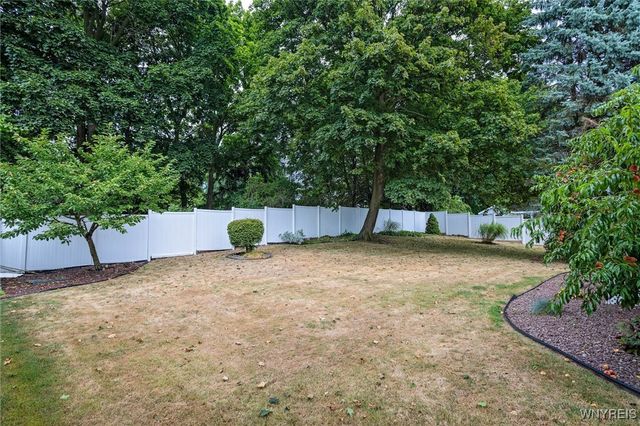 21 Allanview Drive, Batavia City, NY 14020