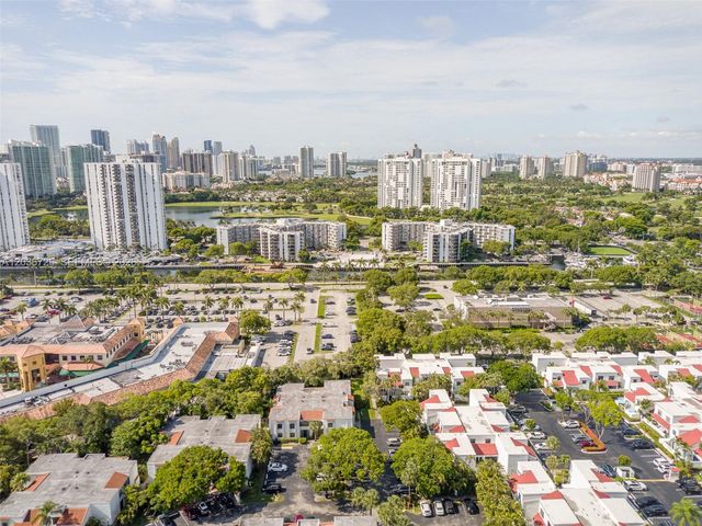 3578 Magellan Cir 232-3, Aventura, FL 33180