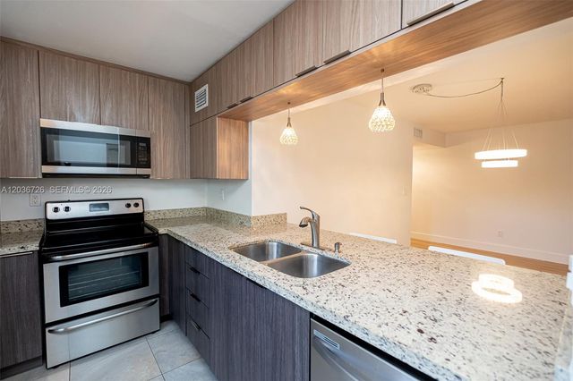3578 Magellan Cir 232-3, Aventura, FL 33180