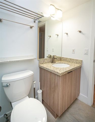 3578 Magellan Cir 232-3, Aventura, FL 33180