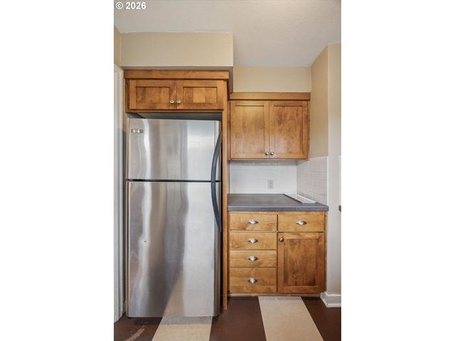 255 Ne 61ST Ave 19, Portland, OR 97213