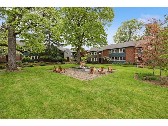 255 Ne 61ST Ave 19, Portland, OR 97213