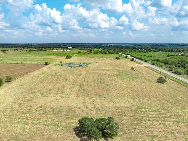 2085 E Highway 237, Round Top, TX 78954