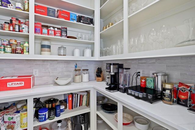 619 Big Valley Loop, Flowood, MS 39232