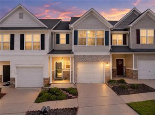 4817 Zephyr Cove Place, Flowery Branch, GA 30542