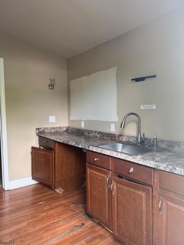 493 Union Ave, Bridgewater Twp., NJ 08807