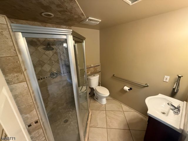 493 Union Ave, Bridgewater Twp., NJ 08807