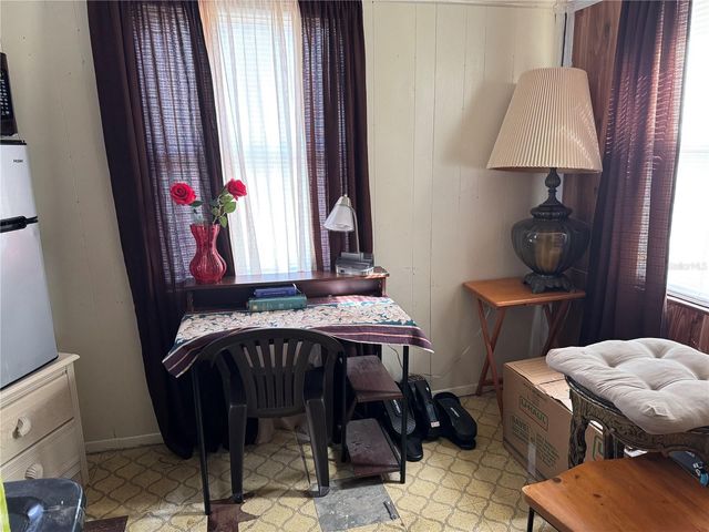 1049 PLATEAU AVENUE, Lakeland, FL 33815