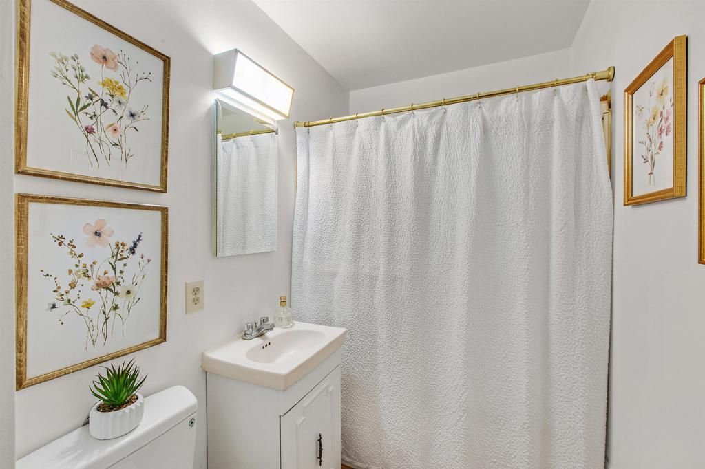 Image 10 of property listing at 1540 1540 Ofarrell St 1, San Francisco, CA 94115