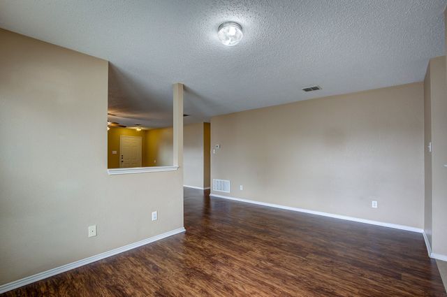 5433 Scotts Valley Street, Fort Worth, TX 76244