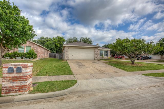 5433 Scotts Valley Street, Fort Worth, TX 76244