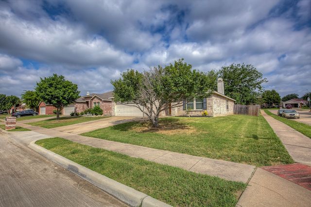 5433 Scotts Valley Street, Fort Worth, TX 76244
