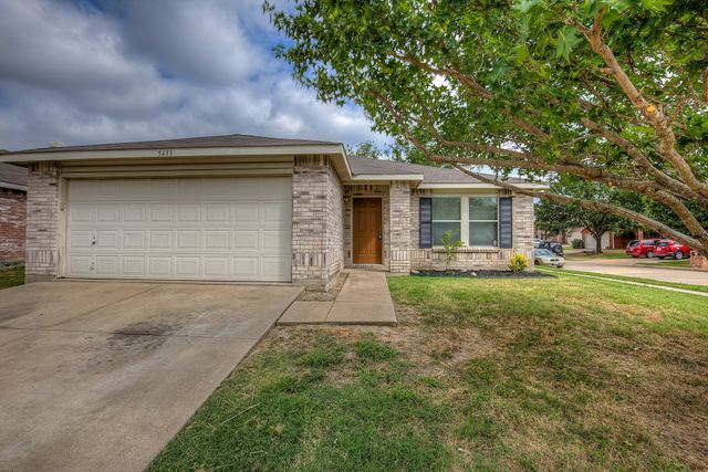 5433 Scotts Valley Street, Fort Worth, TX 76244