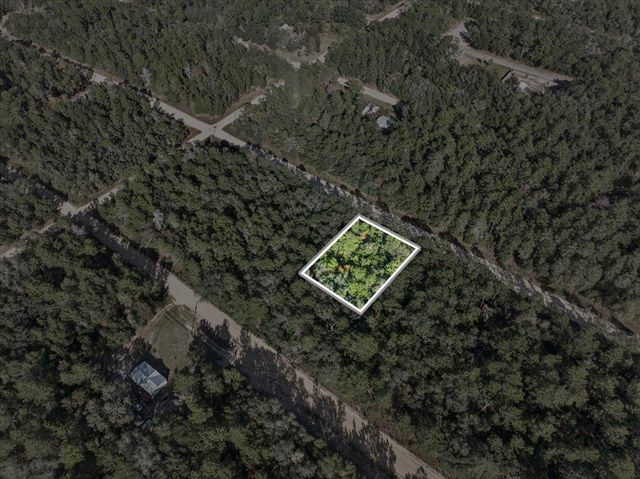 Usina Ave, Interlachen, FL 32148