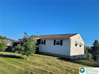 932 Kossuth Street, Freemansburg Boro, PA 18017