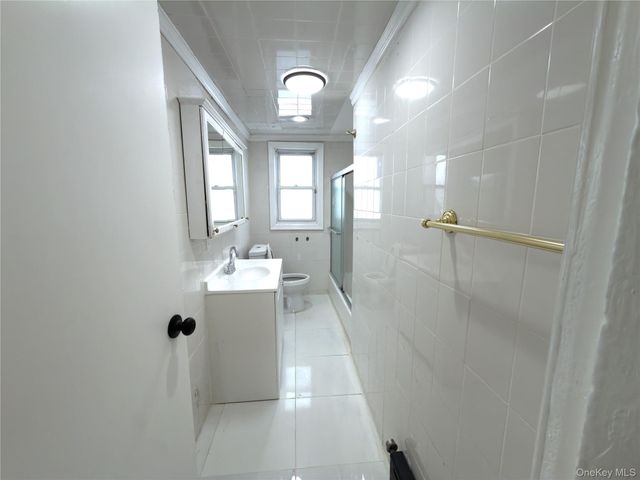 517 laurelton blvd, Long Beach, NY 11561