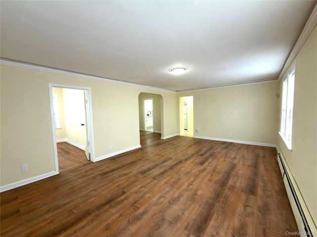 517 laurelton blvd, Long Beach, NY 11561