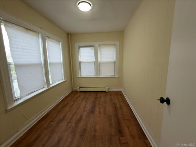 517 laurelton blvd, Long Beach, NY 11561