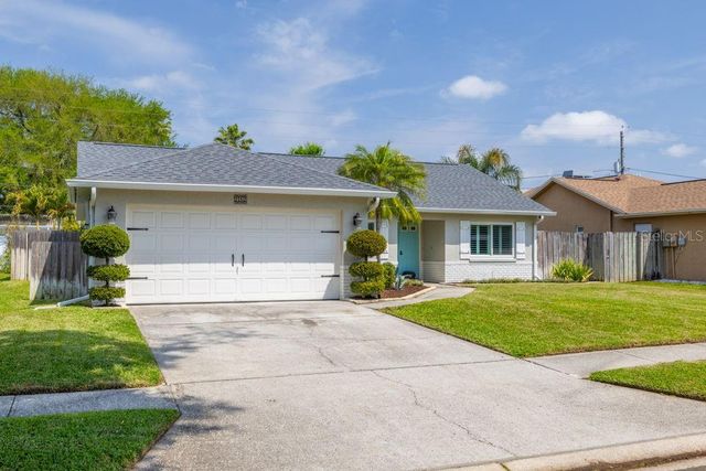 2162 CYPRESS POINT DRIVE N, Clearwater, FL 33763