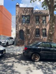 4415 64th Street 2nd FL, Woodside, NY 11377