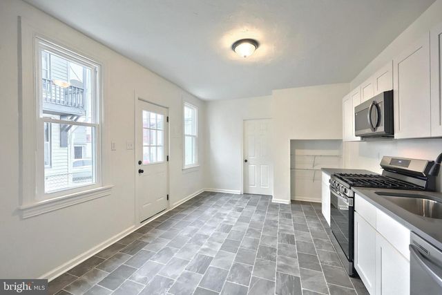 204 PARK PL, York, PA 17401