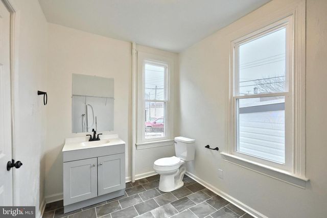 204 PARK PL, York, PA 17401