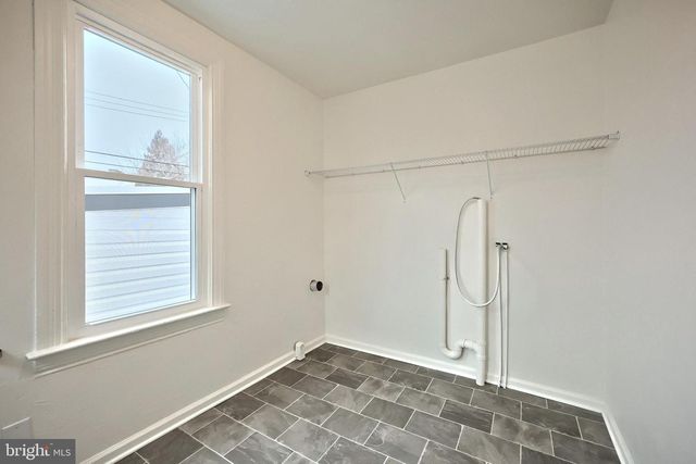 204 PARK PL, York, PA 17401