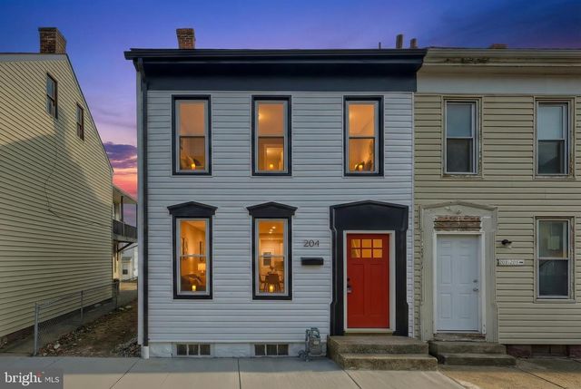 204 PARK PL, York, PA 17401