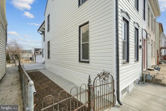 204 PARK PL, York, PA 17401