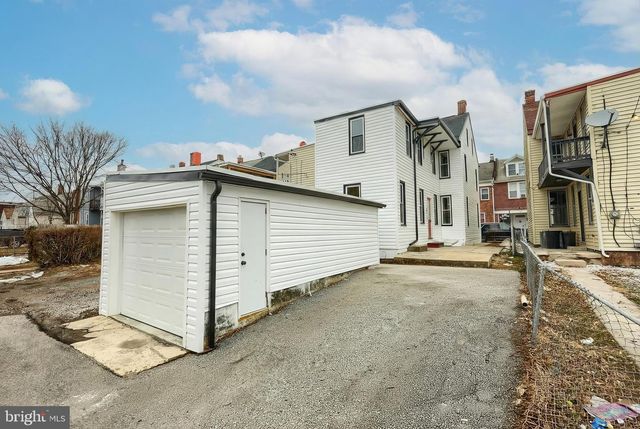 204 PARK PL, York, PA 17401