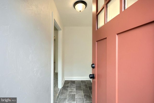 204 PARK PL, York, PA 17401