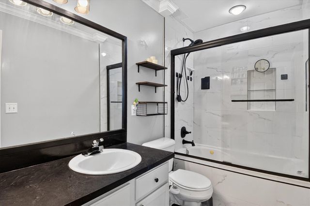 52133 Huntley Avenue, New Baltimore, MI 48047