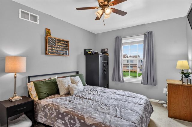52133 Huntley Avenue, New Baltimore, MI 48047