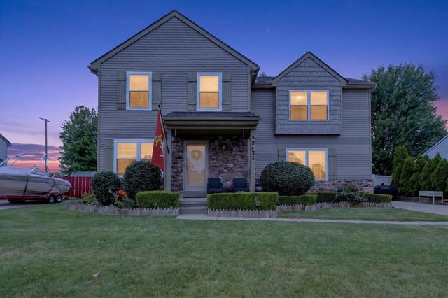 52133 Huntley Avenue, New Baltimore, MI 48047