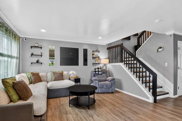 52133 Huntley Avenue, New Baltimore, MI 48047