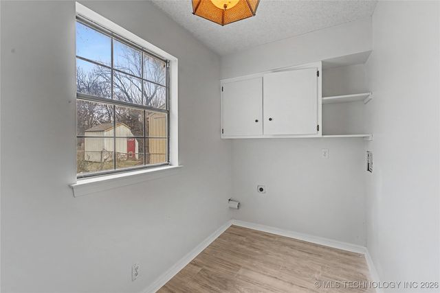 12114 E 21 Place S, Tulsa, OK 74129