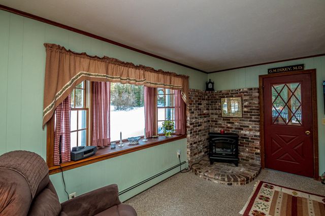 28 Washington Avenue, Bartlett, NH 03845