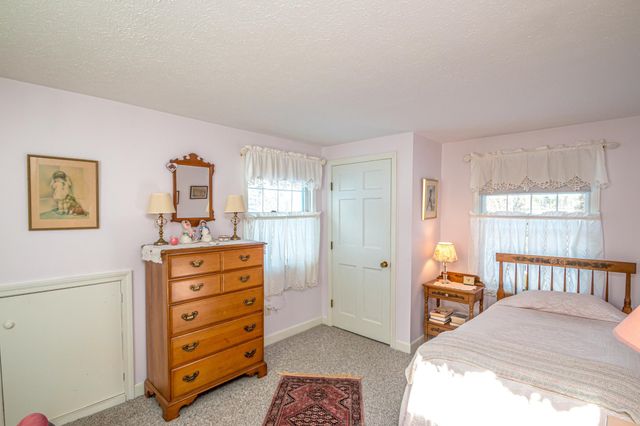 28 Washington Avenue, Bartlett, NH 03845