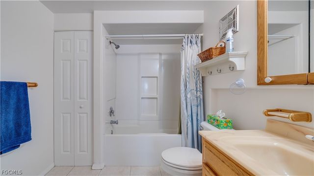 6549 Duquesne DR, Fort Myers, FL 33919