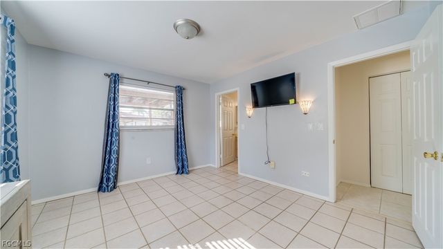 6549 Duquesne DR, Fort Myers, FL 33919