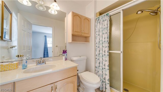 6549 Duquesne DR, Fort Myers, FL 33919