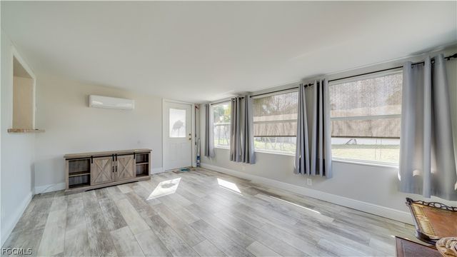 6549 Duquesne DR, Fort Myers, FL 33919