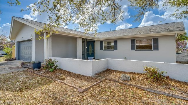 6549 Duquesne DR, Fort Myers, FL 33919