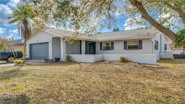 6549 Duquesne DR, Fort Myers, FL 33919