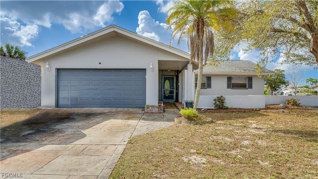 6549 Duquesne DR, Fort Myers, FL 33919
