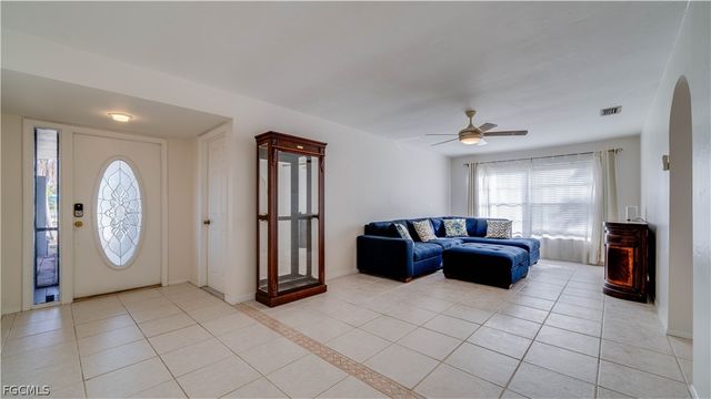 6549 Duquesne DR, Fort Myers, FL 33919