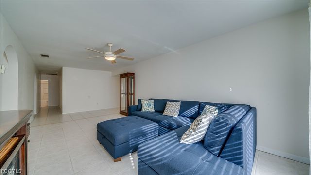 6549 Duquesne DR, Fort Myers, FL 33919