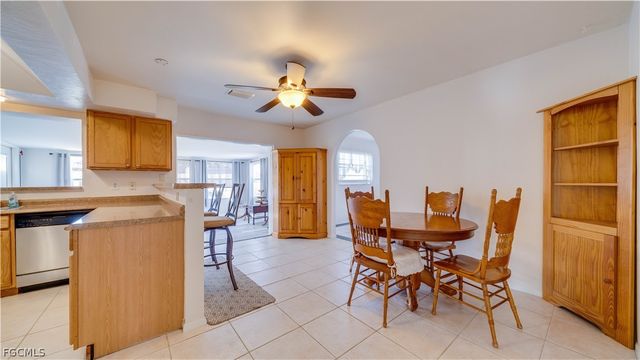 6549 Duquesne DR, Fort Myers, FL 33919